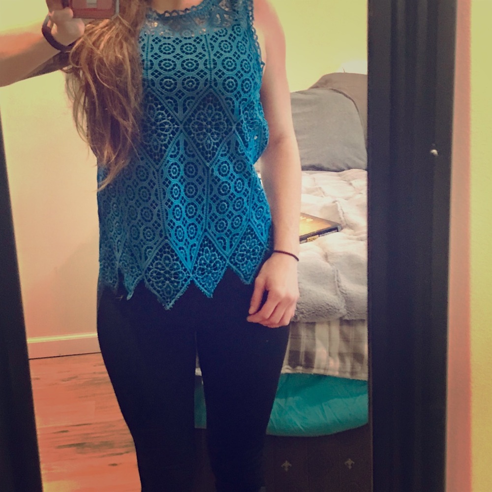 🎀NWT🎀 Deletta Anthropologie Blue Eyelet Tank